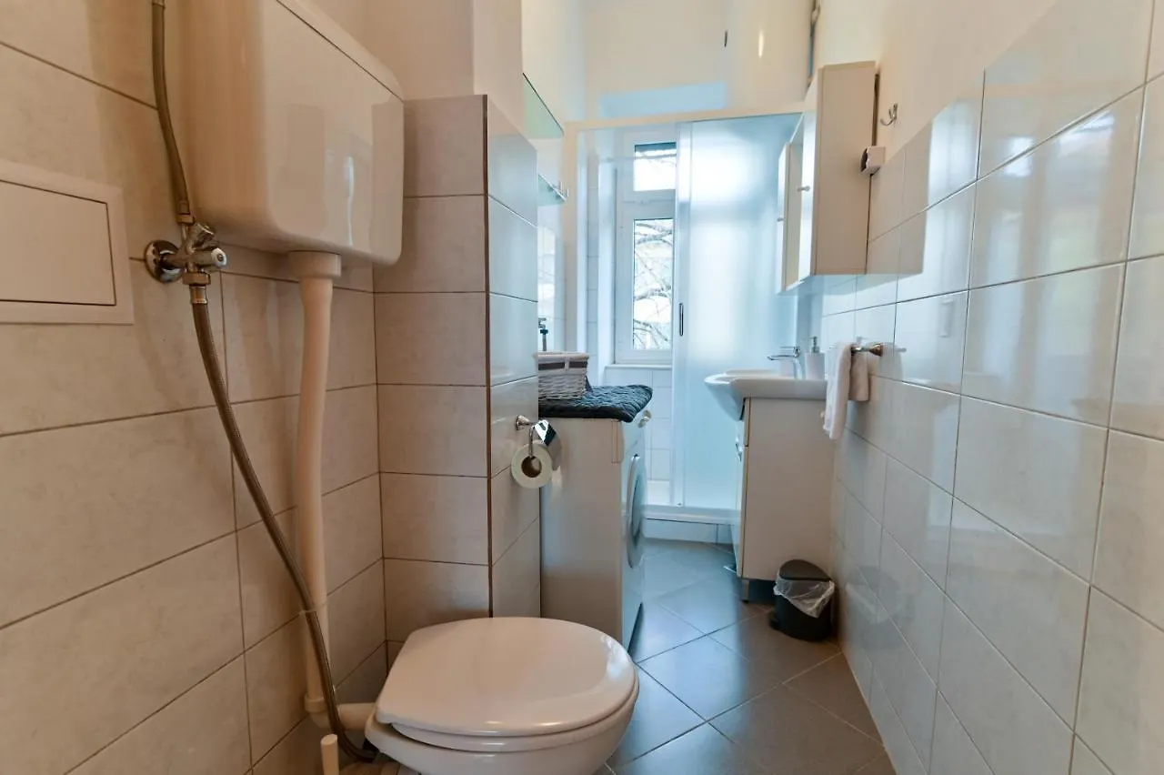 Apartment Niteroni Split